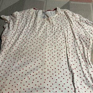 Croft & Barrow Classic Tee with Red Heart Accents